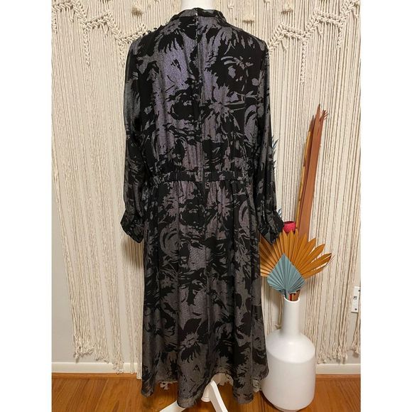 NWOT ModCloth More to Adore Metallic Midi Dress Size 1X - Picture 7 of 13